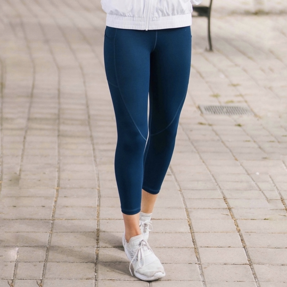 Zyia Blue Light n Tight Performance Pocket Hi-Rise Crop Leggings  21" sz 14/16